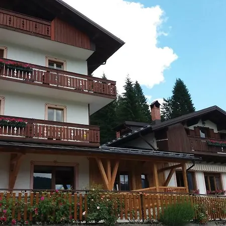 Rondinella Aparthotel